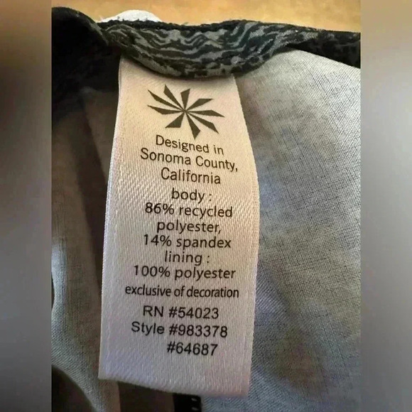 Athleta running shorts - Picture 9 of 9